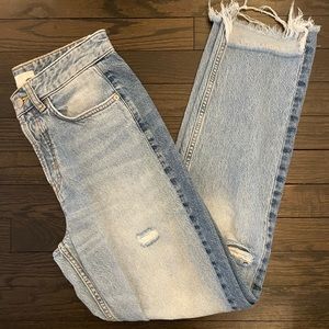 Distressed Straight Leg Jeans